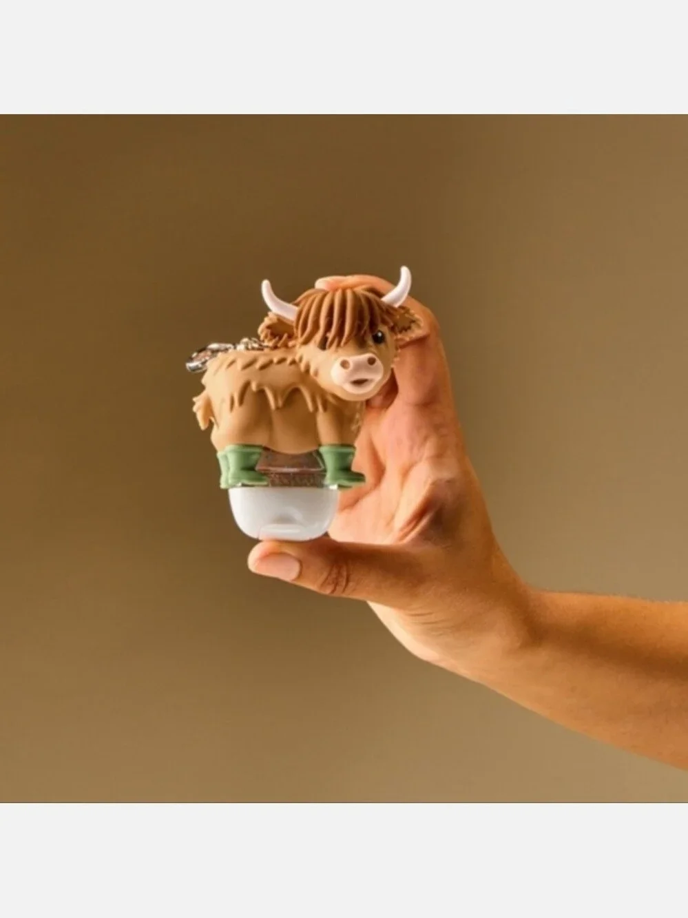 Bath Body Works Cute Highland Cow Hand Sanitizer Pocketbac Holder NEW RARE